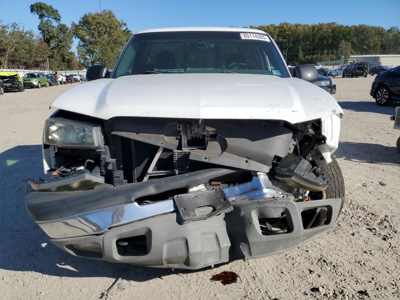 Chevrolet Silverado C1500 Image 6