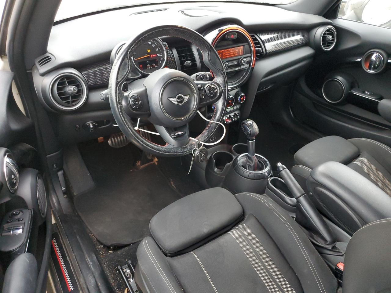 MINI Cooper S Image 12