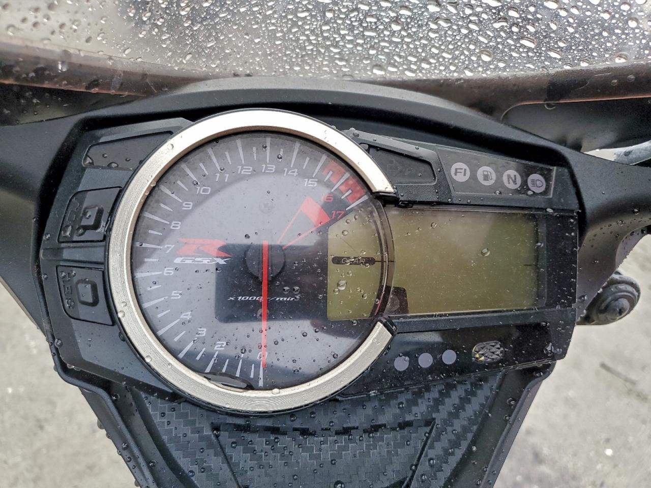 Suzuki Gsxr600 Image 2