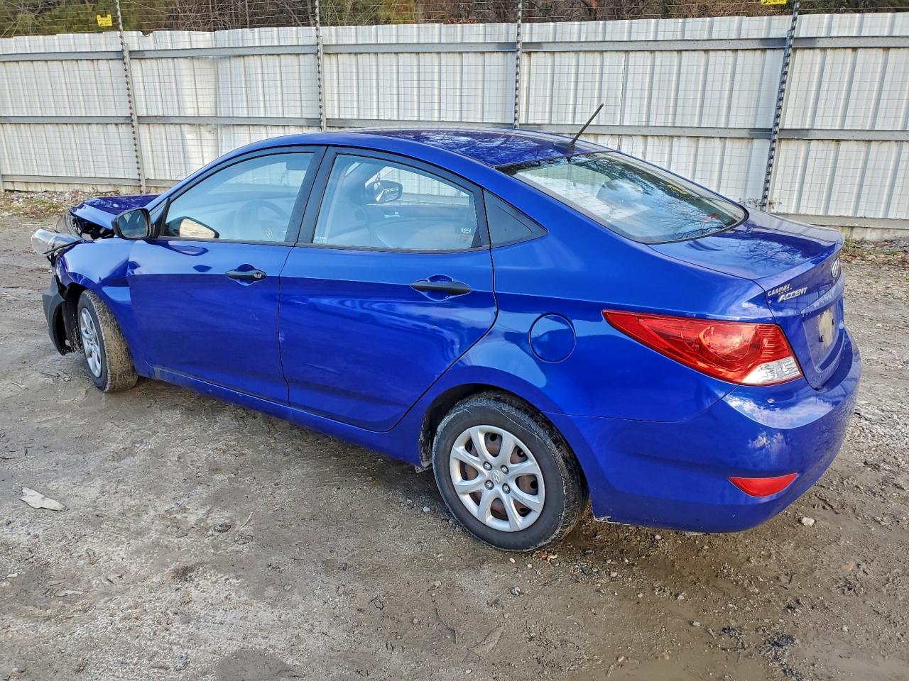 Hyundai ACCENT Gls Image 6