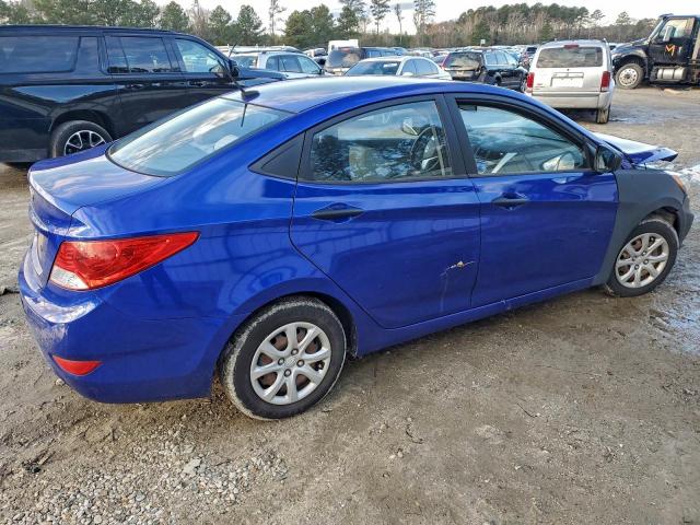 Hyundai ACCENT Gls Image 11