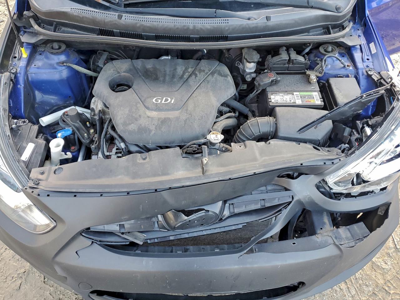 Hyundai ACCENT Gls Image 10