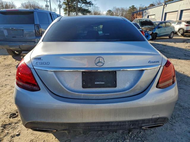 Mercedes-Benz C-Class 300 4matic Image 4