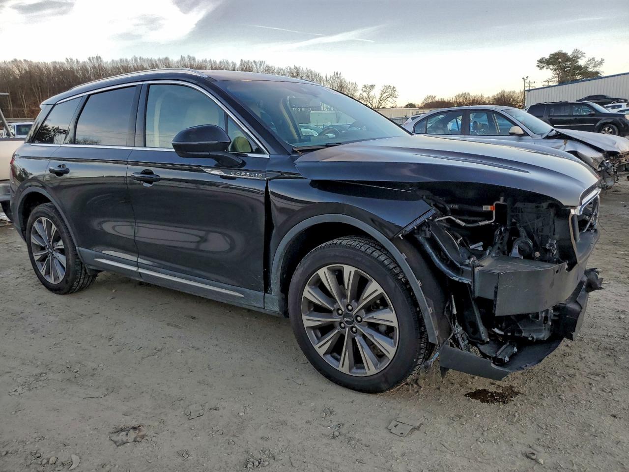 Lincoln Corsair Reserve Image 2