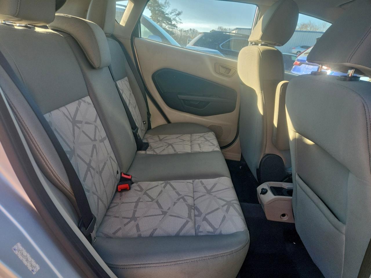 Ford Fiesta Se Image 6