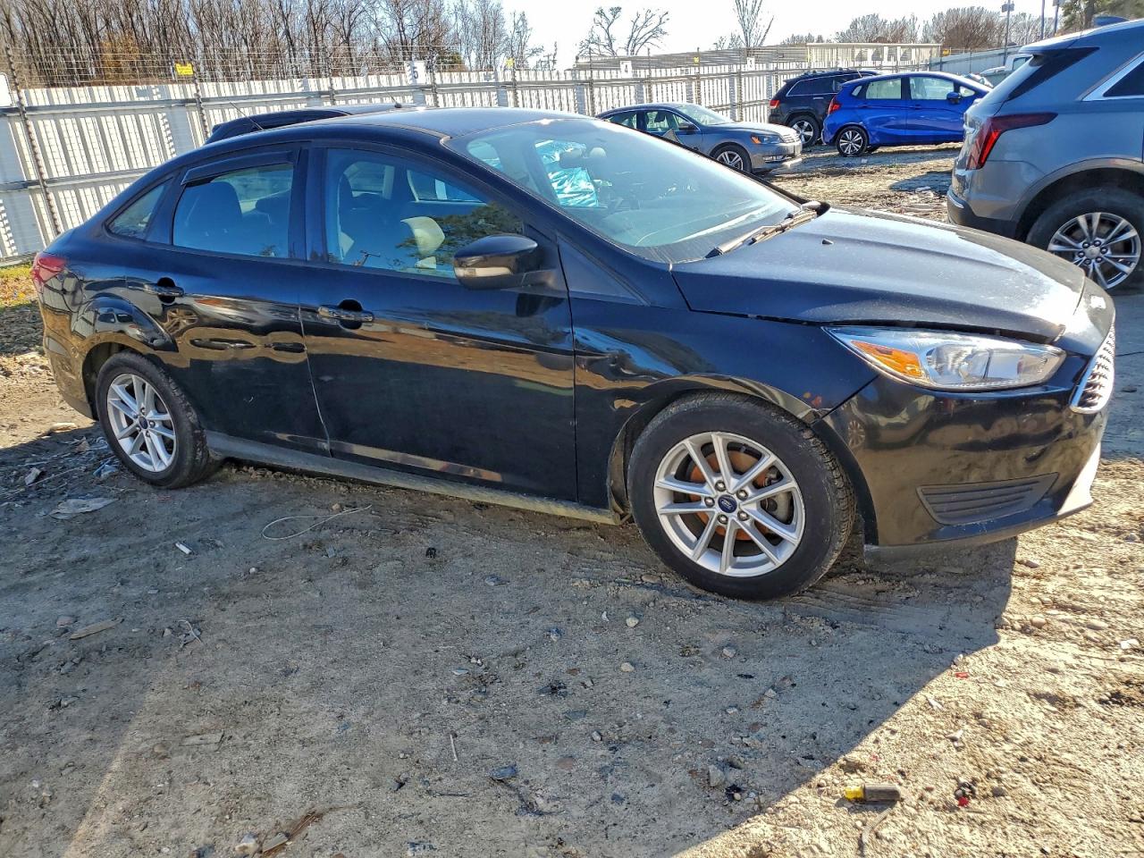 Ford Focus Se Image 4