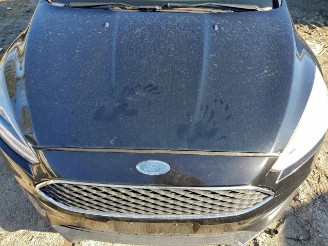 Ford Focus Se Image 8