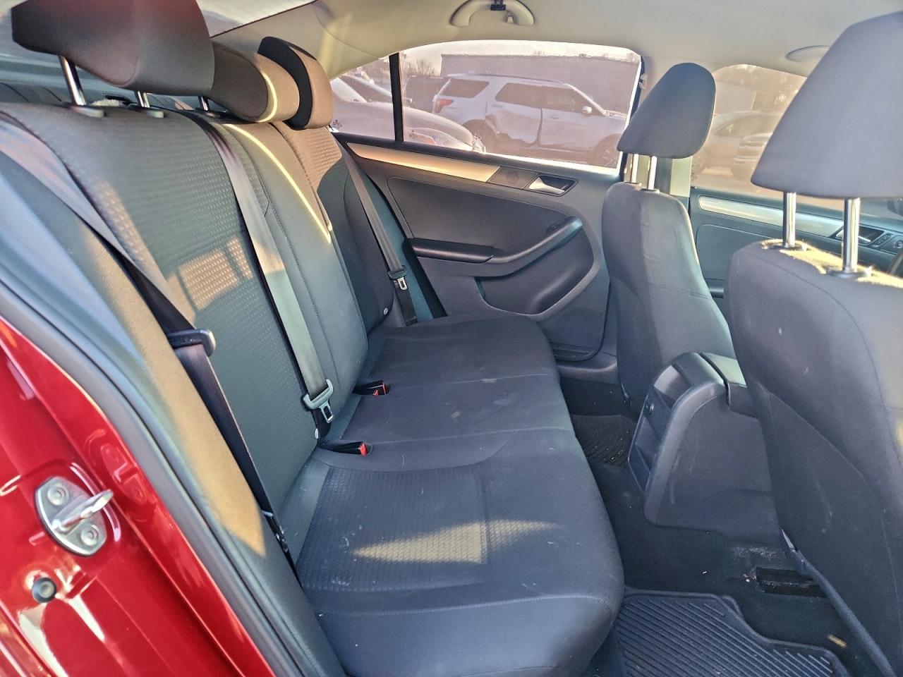 Volkswagen Jetta Se Image 5