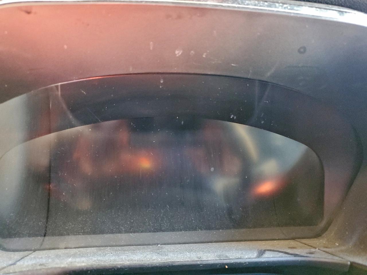 Ford Escape Titanium Image 11