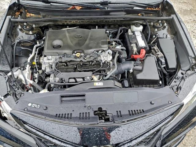 Toyota Camry Se Image 11