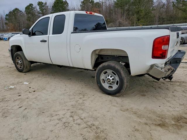 Chevrolet Silverado K2500 Heavy Duty Image 2