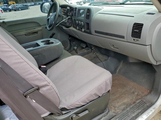 Chevrolet Silverado K2500 Heavy Duty Image 4