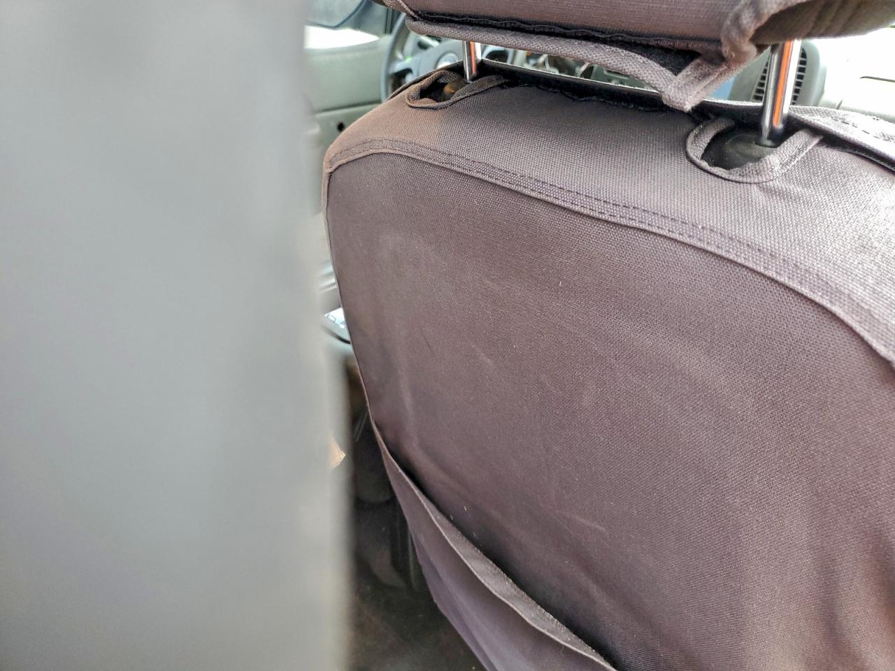 Chevrolet Silverado K2500 Heavy Duty Image 5