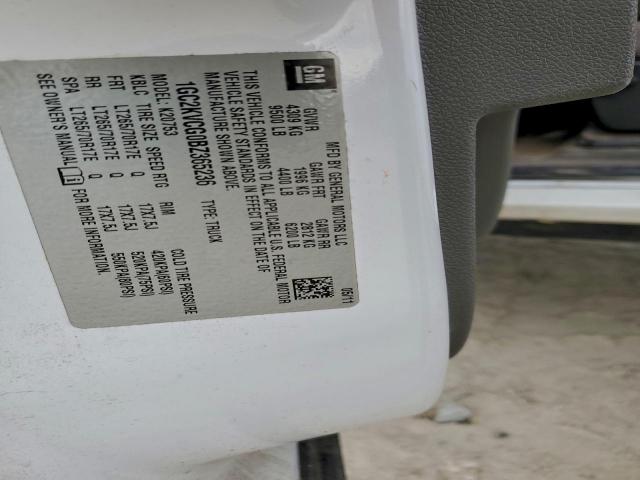 Chevrolet Silverado K2500 Heavy Duty Image 8