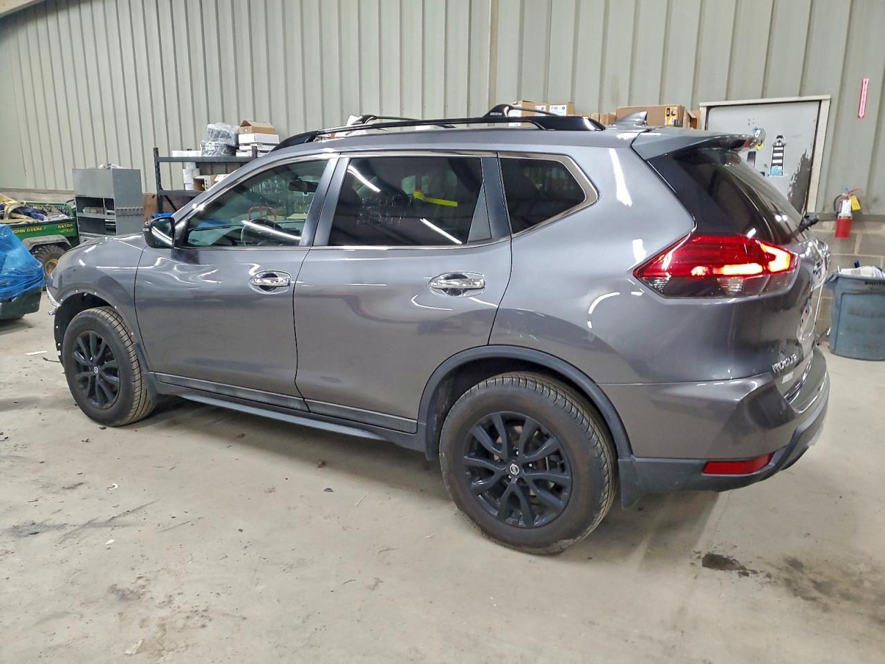 Nissan Rogue Sv Image 2