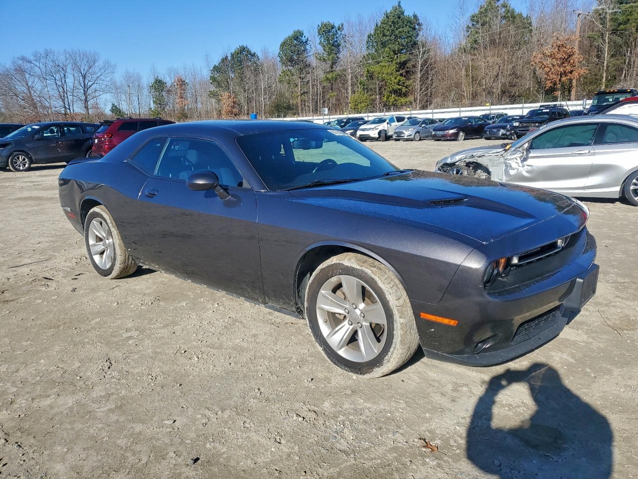 Dodge Challenger Sxt Image 6