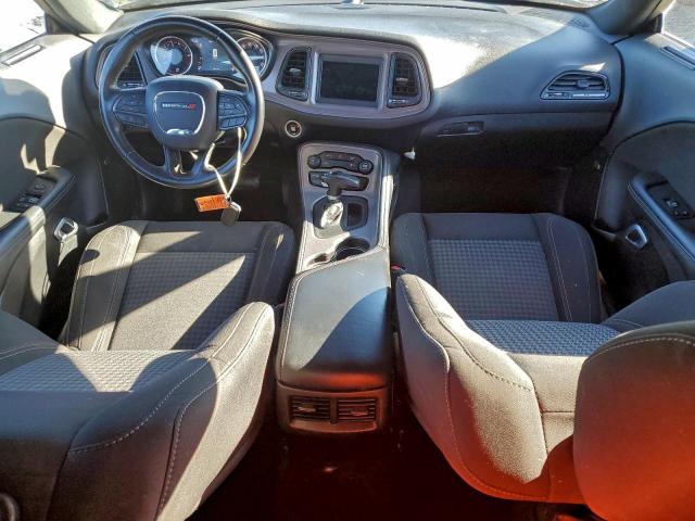 Dodge Challenger Sxt Image 9