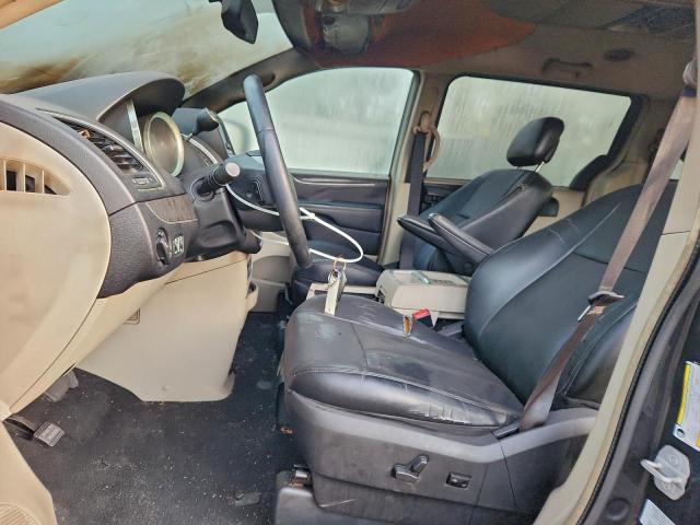 Chrysler Minivan Touring Image 8