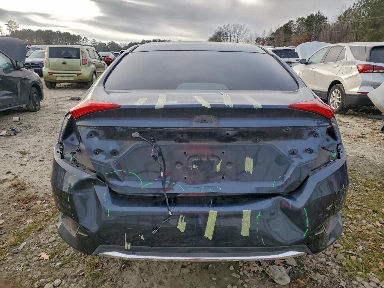 Honda Civic Lx Image 6