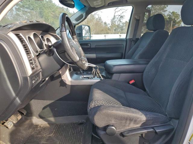 Toyota Tundra Crewmax Sr5 Image 8