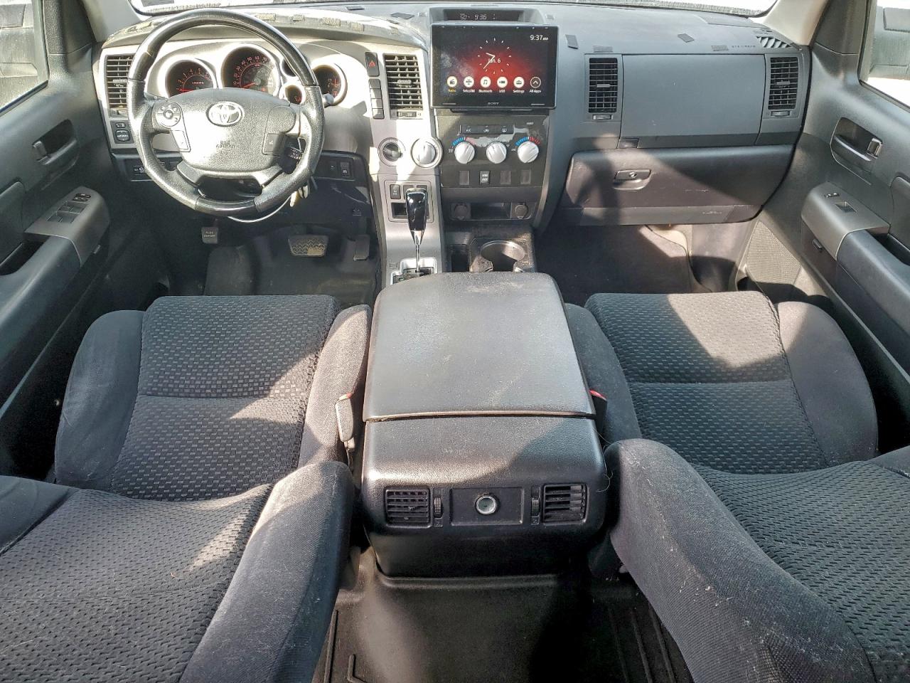 Toyota Tundra Crewmax Sr5 Image 12