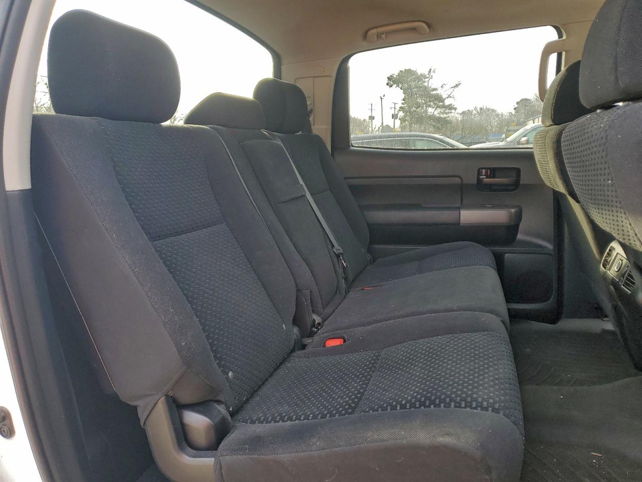 Toyota Tundra Crewmax Sr5 Image 6