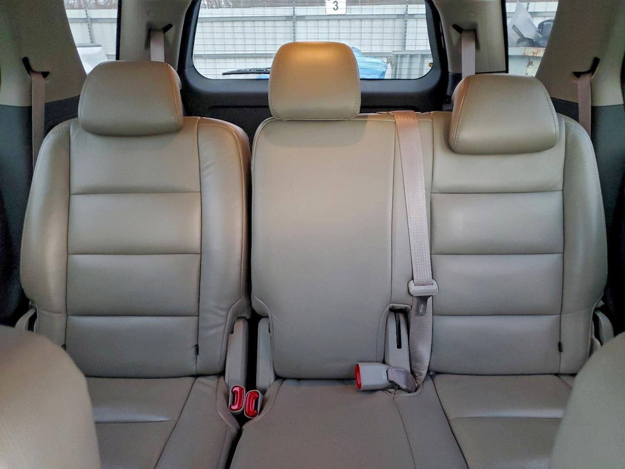 Ford Taurus Sel Image 11