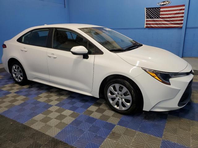 Toyota Corolla Le Image 9