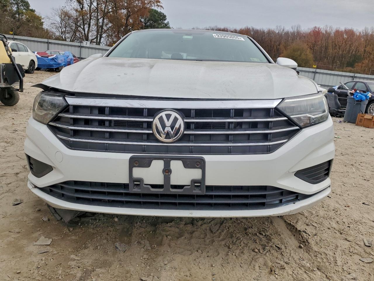 Volkswagen Jetta S Image 8