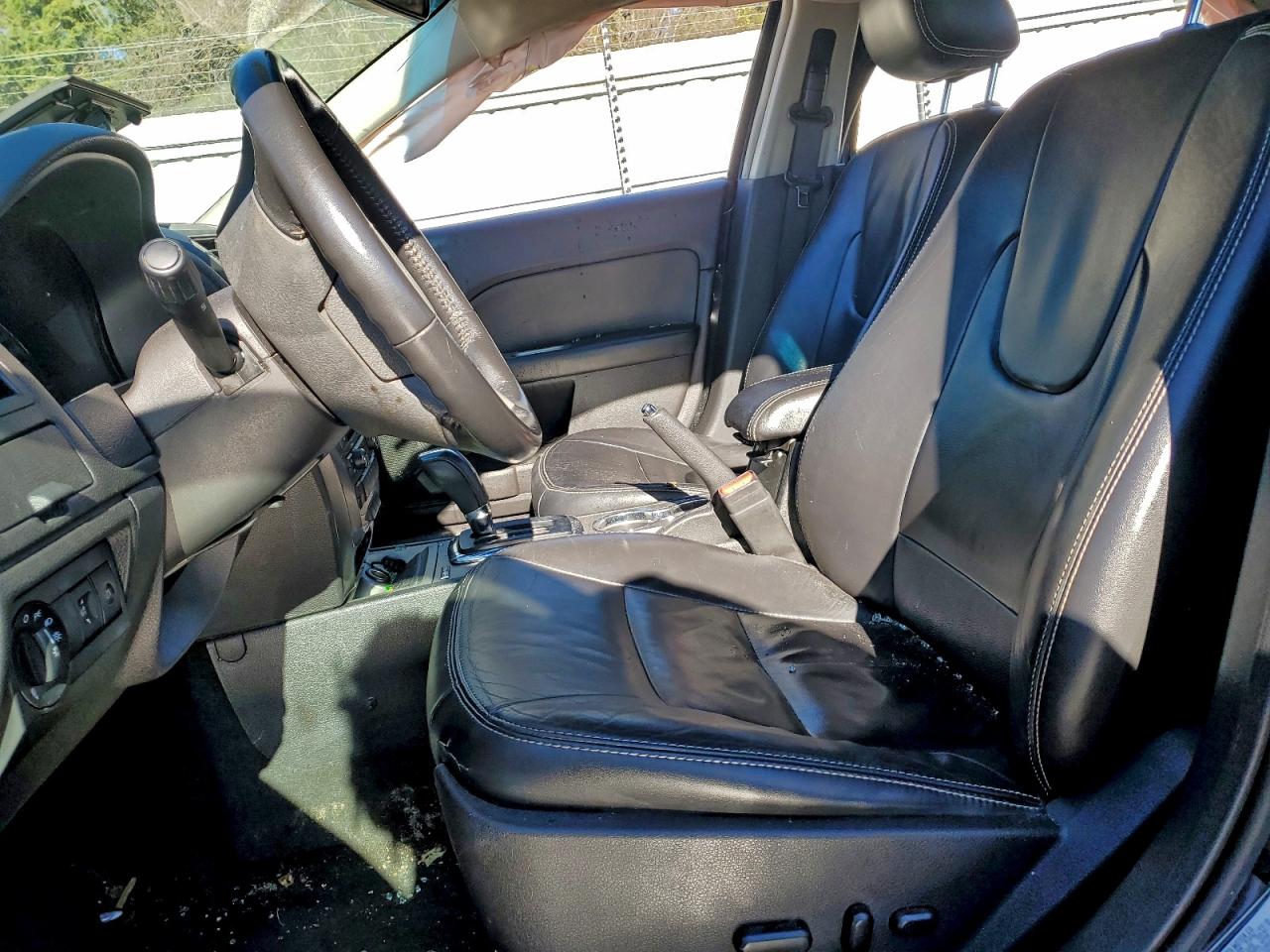 Ford Fusion Hybrid Image 11