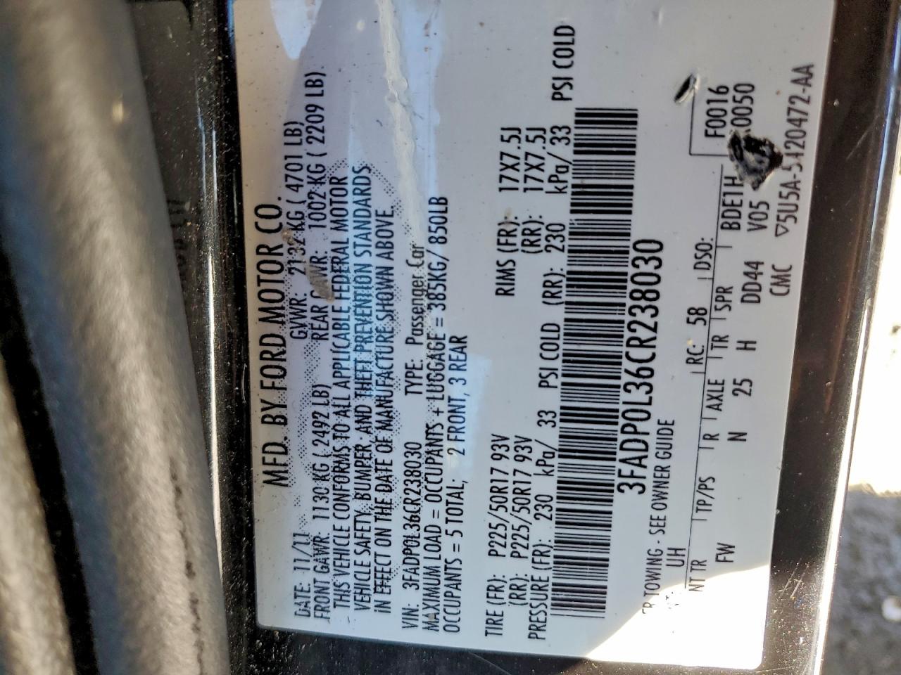 Ford Fusion Hybrid Image 6