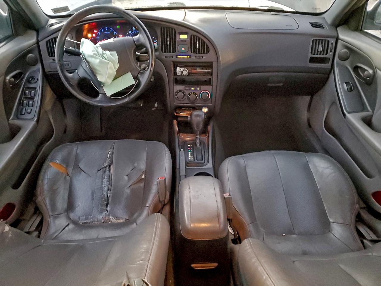 Hyundai ELANTRA Gls Image 11