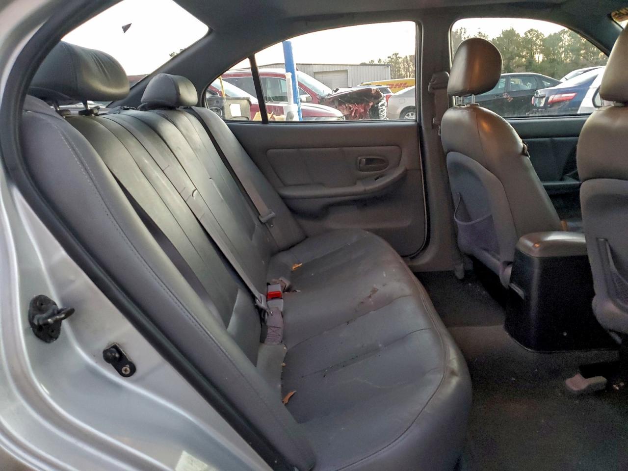 Hyundai ELANTRA Gls Image 10