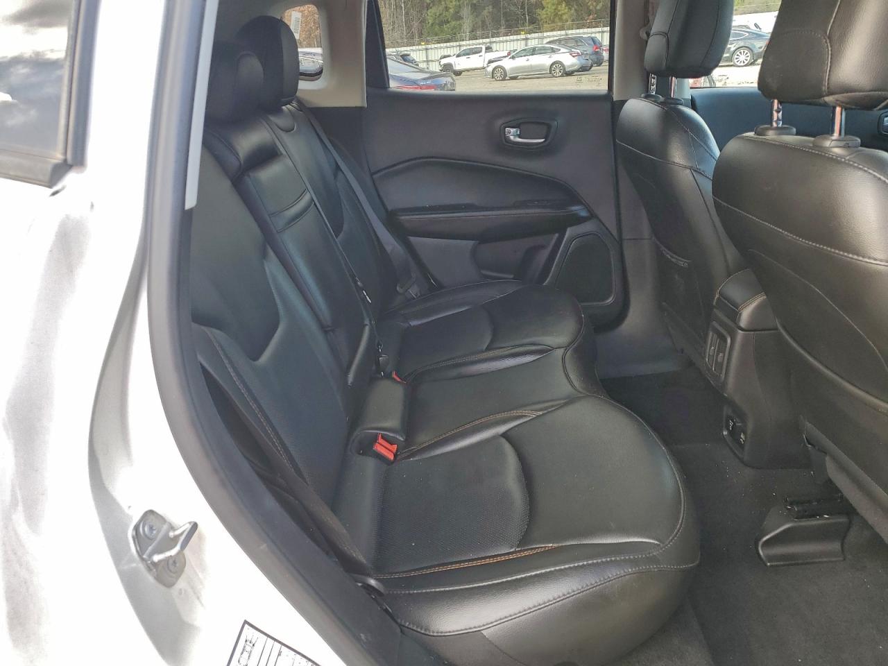 Jeep Compass Limited Image 7