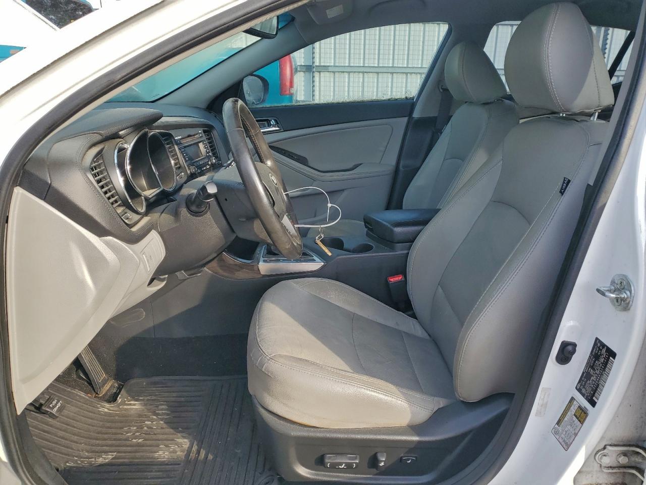 Kia Optima Ex Image 11