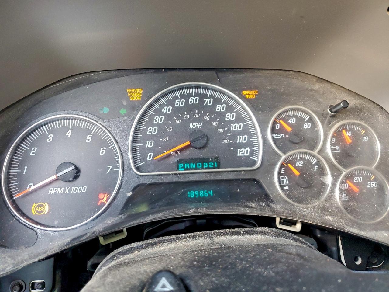 GMC Envoy Xl Image 12