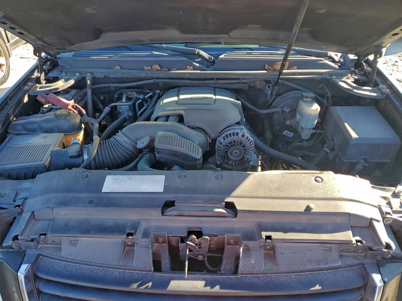 GMC Yukon C1500 Slt Image 5