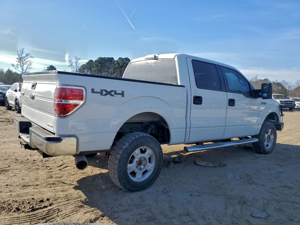 Ford F-150 Supercrew Image 3