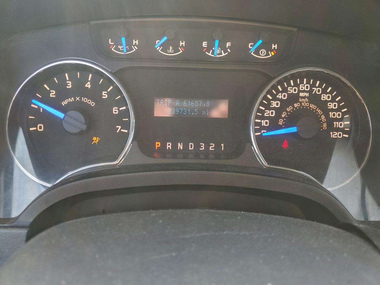 Ford F-150 Supercrew Image 9