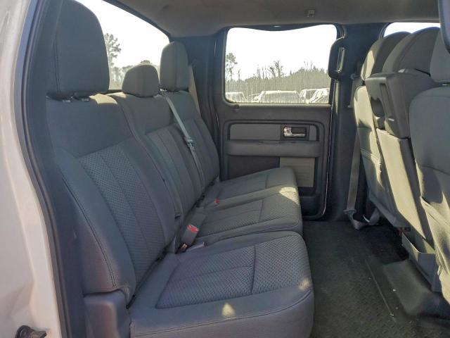 Ford F-150 Supercrew Image 6