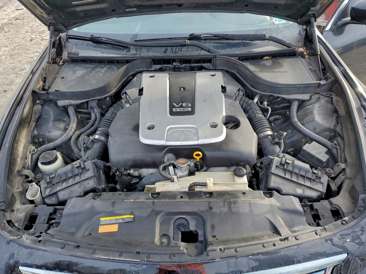 INFINITI G37 Image 9