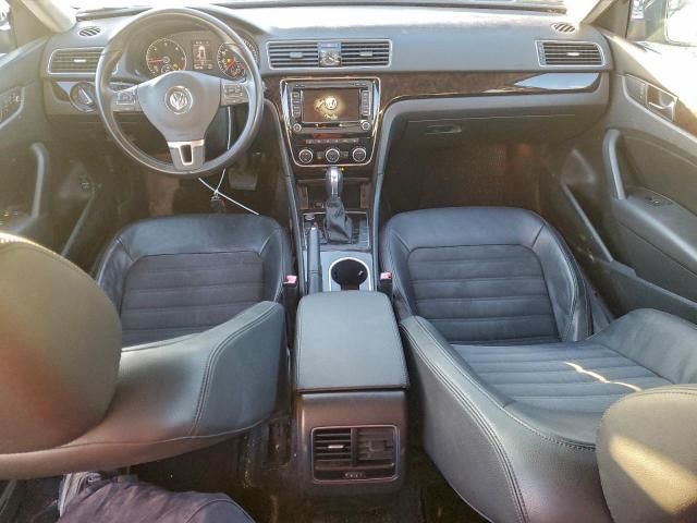 Volkswagen Passat Sel Image 10