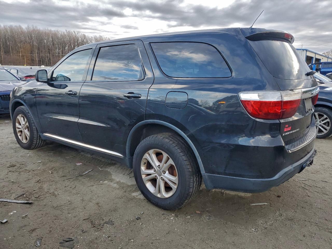 Dodge Durango Sxt Image 2
