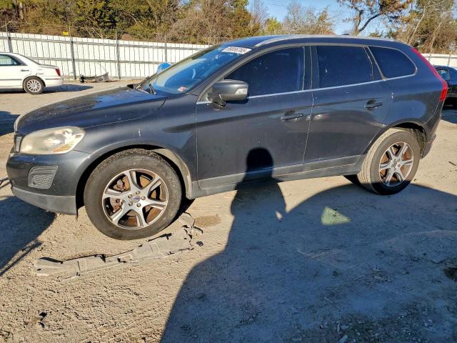  Salvage Volvo XC60