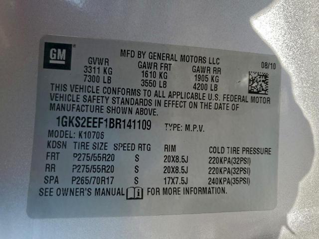 GMC Yukon Denali Image 10