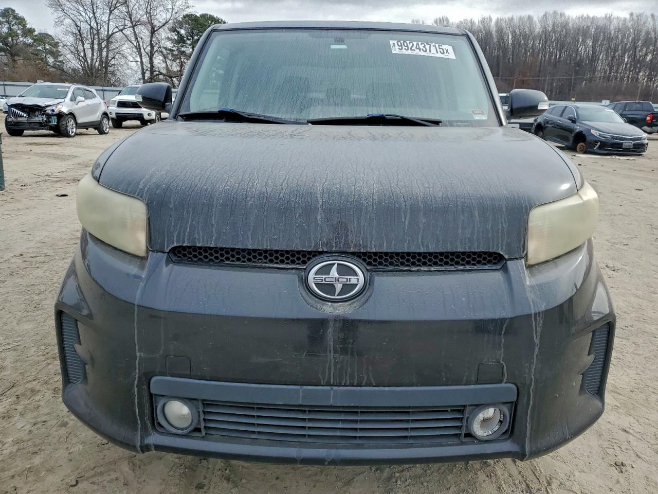 Toyota Scion Image 2