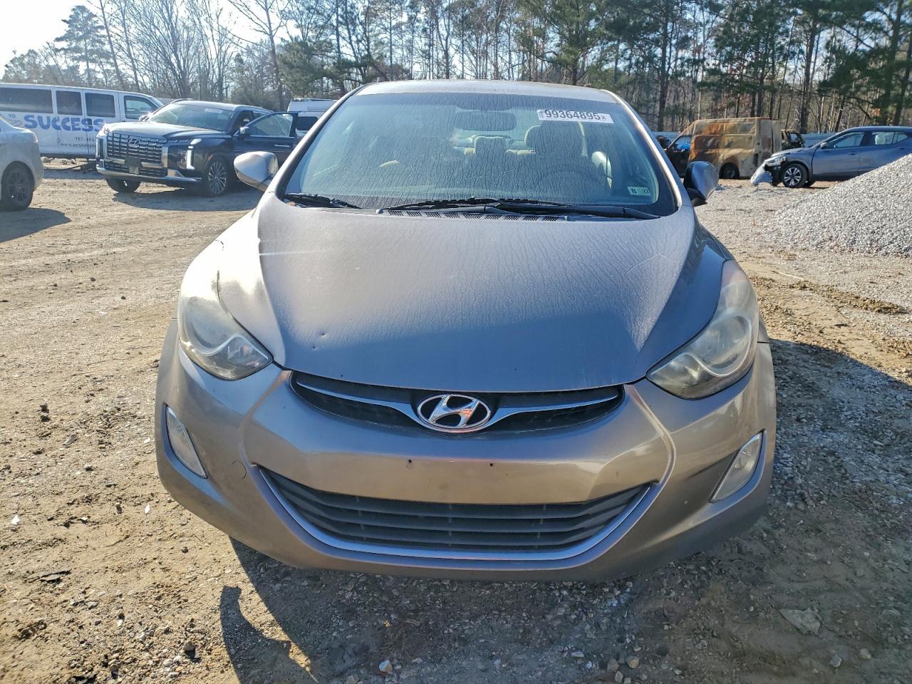Hyundai ELANTRA Gls Image 11