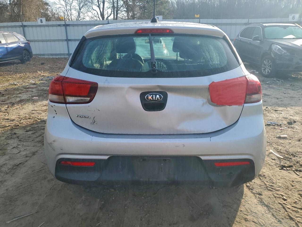 Kia Rio Lx Image 2