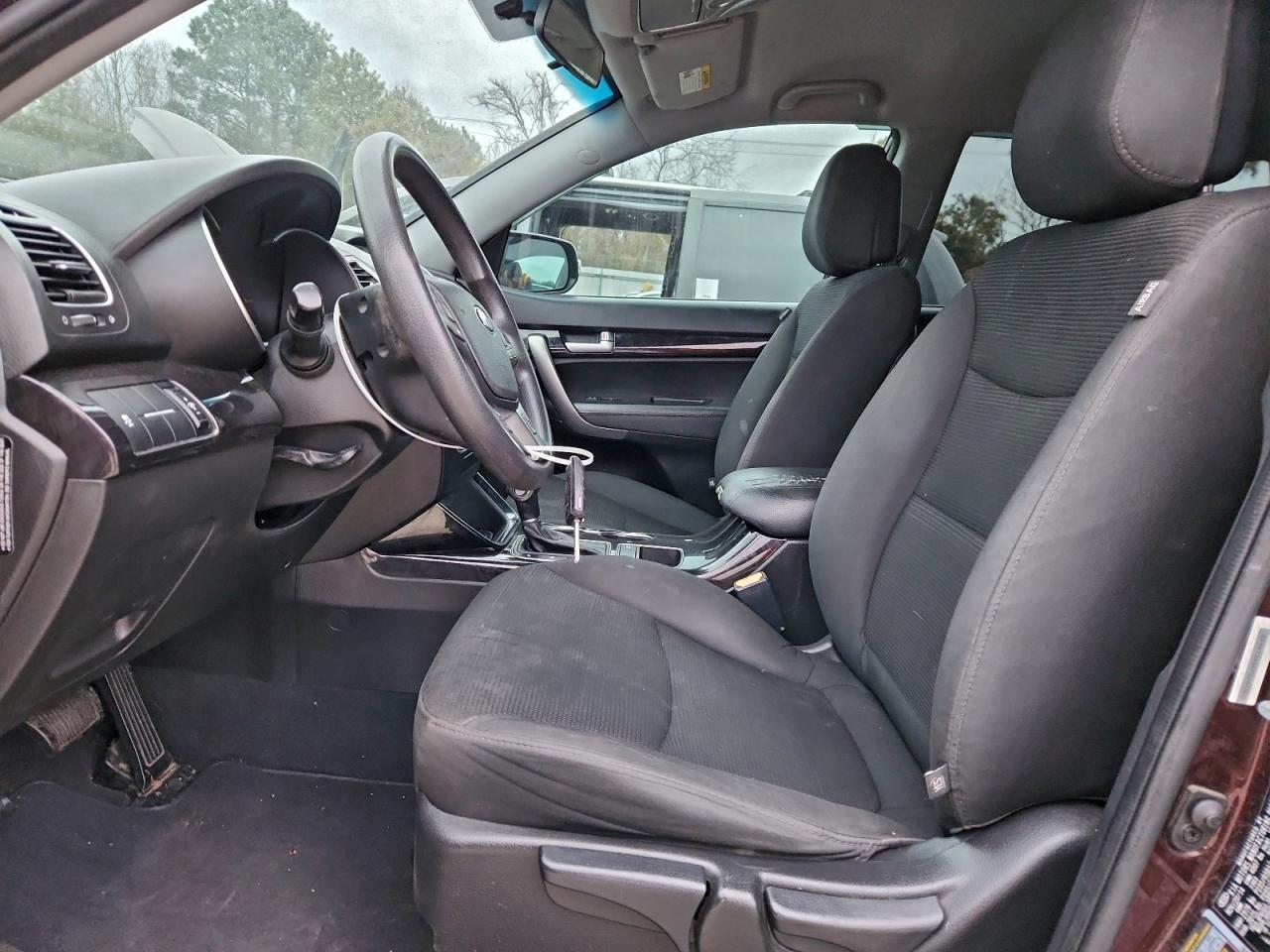 Kia Sorento Lx Image 7