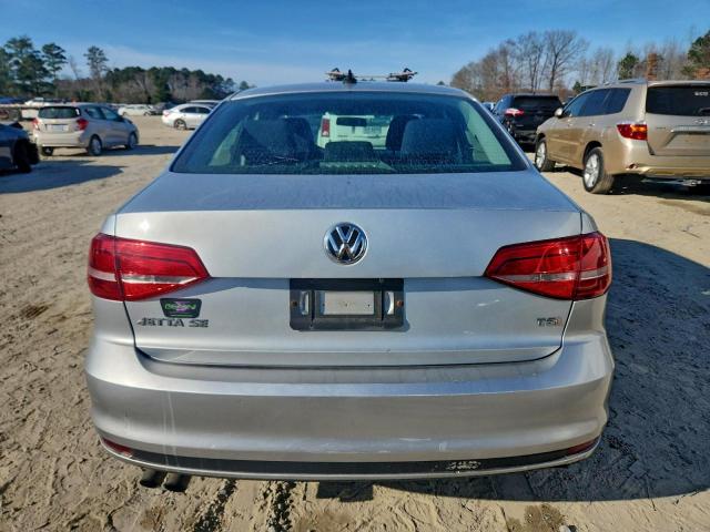 Volkswagen Jetta Se Image 2